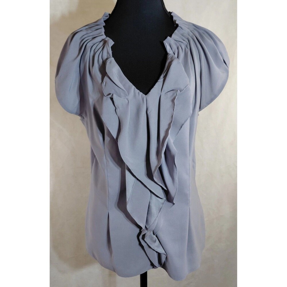 Express womens cap sleeve blouse gray ruffled size Medium Femine
